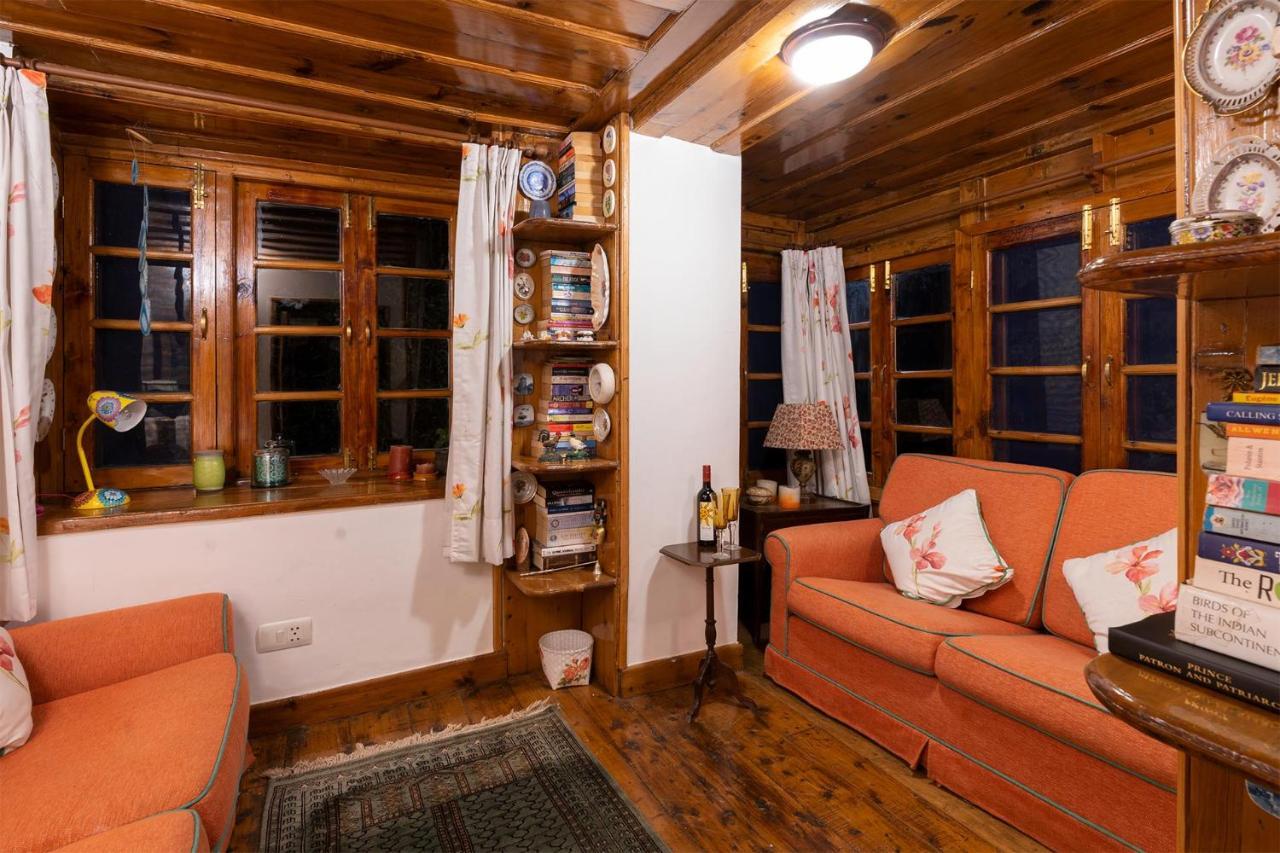 Stayvista At Violet Hill With Bonfire, Gazebo & Hill View Shimla Extérieur photo