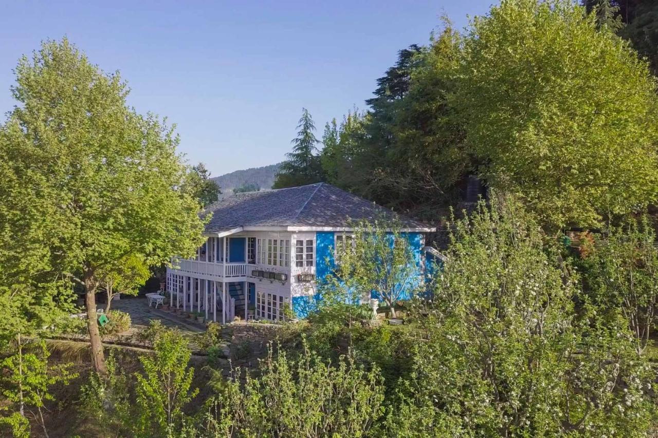 Stayvista At Violet Hill With Bonfire, Gazebo & Hill View Shimla Extérieur photo